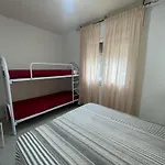 Comfortable Flat With Private Garden In Rosolina Διαμέρισμα